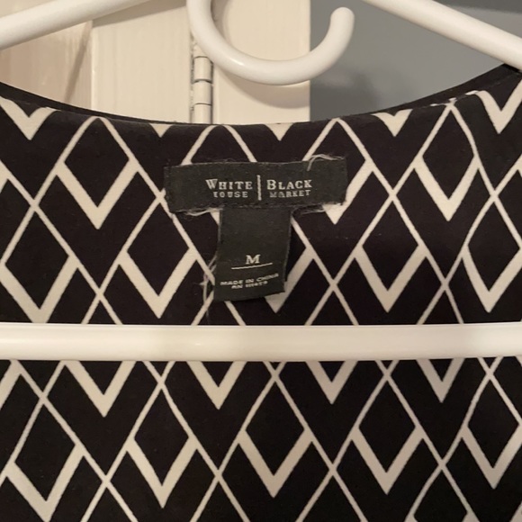 Women’s Sleeveless top - Picture 2 of 7